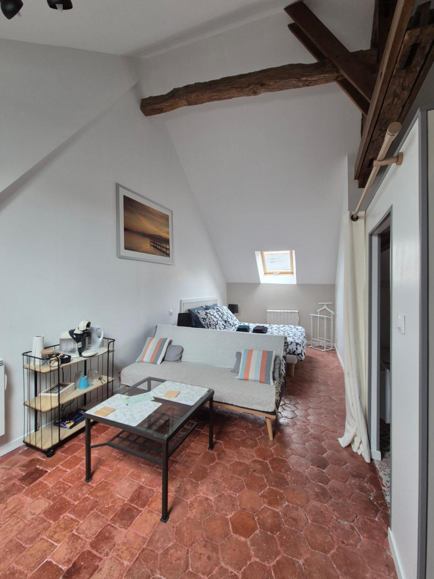 l'Eden caché Otel Beaune-la-Rolande Dış mekan fotoğraf